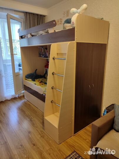 Двухъярусная кровать бу