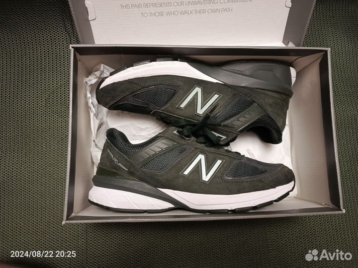 Кроссовки New balance 990V5