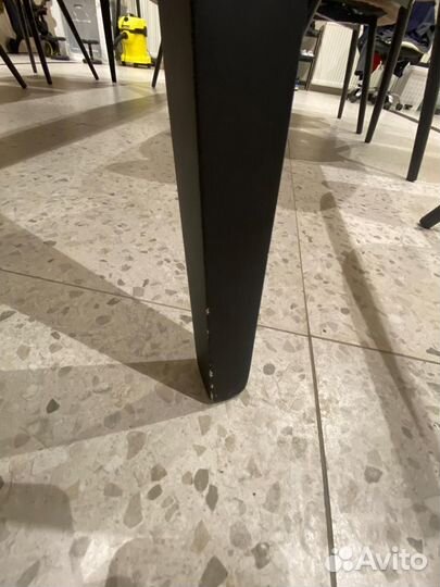 Кухонный стол и стулья комплект