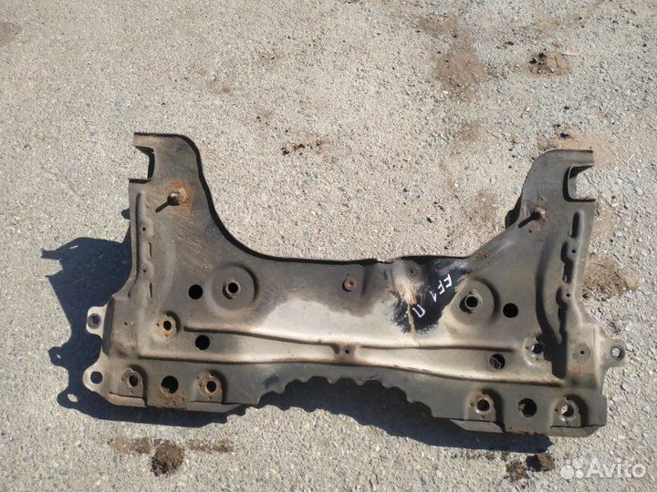 Подрамник передний Ford Focus 1 1.8 2003