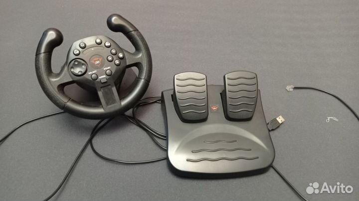 Игровой руль с педалями для пк trust GXT 570