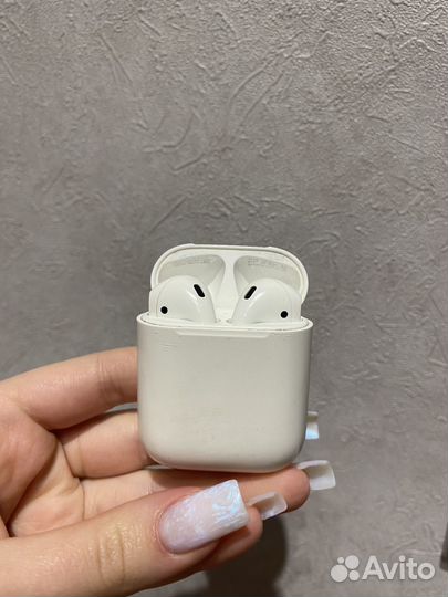 Airpods 2
