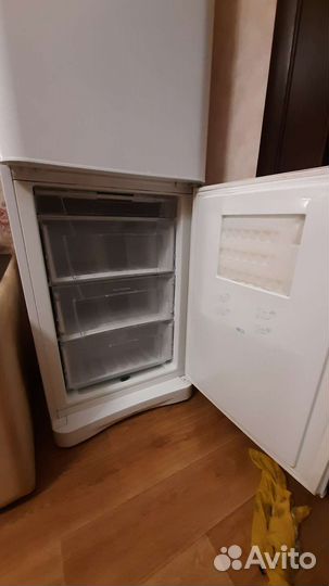 Холодильник бу
