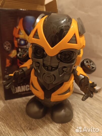 Танцующий робот Бамблби новый