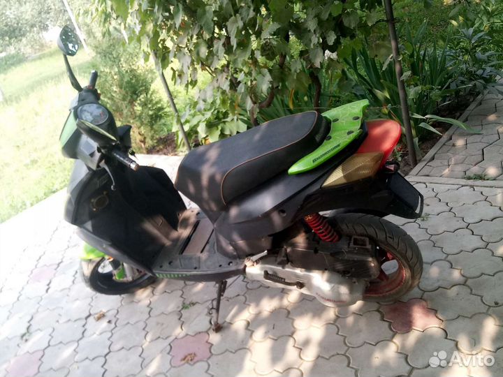 Скутер Baltmotors Galactica