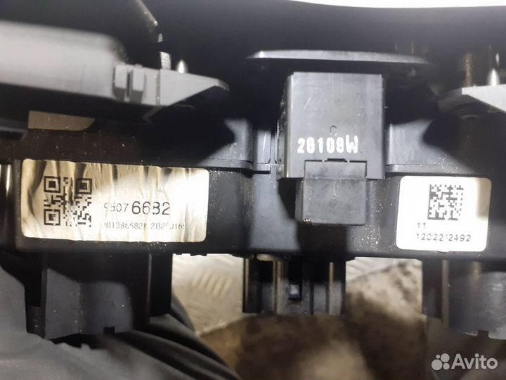 Блок управления печкой Chevrolet Aveo T300