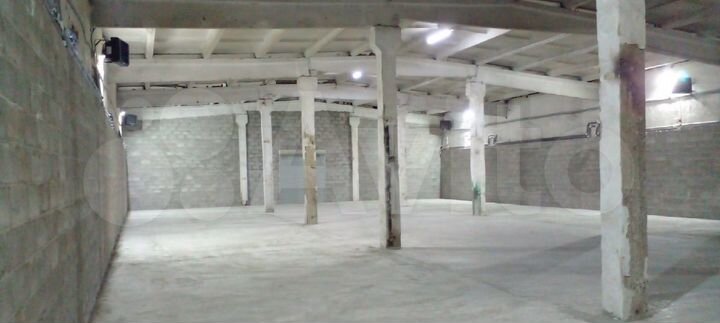 Склад, 650 м²