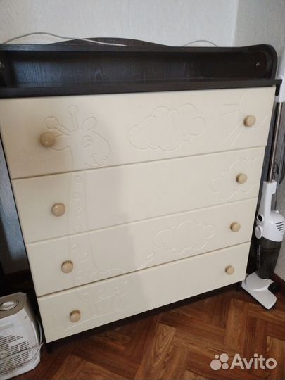 Пеленальный комод