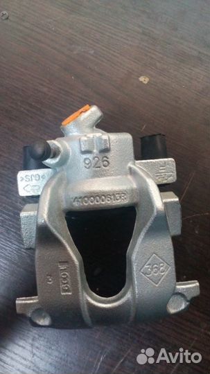 Суппорт передний правый Renault Logan 2 Sandero 2