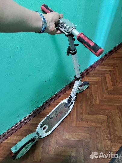 Самокат Novatrack Deft с двойной амортизацией