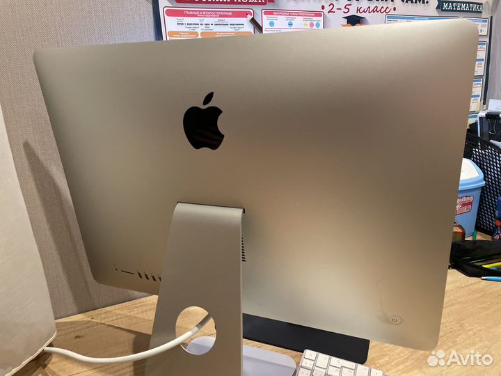 Моноблок apple iMac 21.5 late i5/8gb/1tr