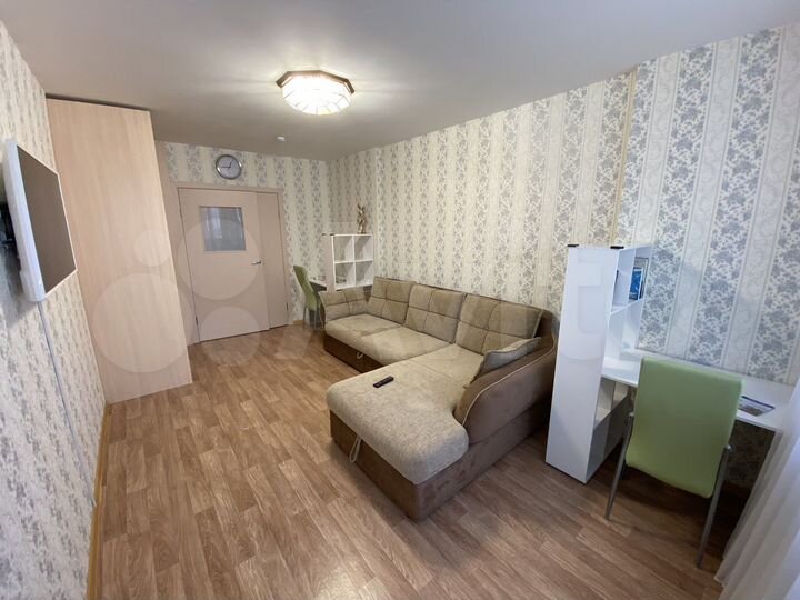 1-к. квартира, 42 м², 3/6 эт.