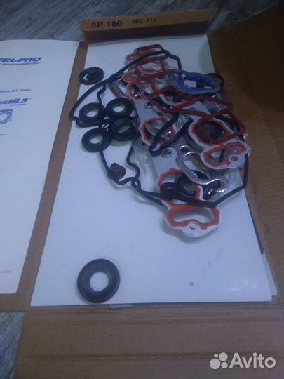 Верхний набор прокладок Chrysler Intrepid 3,2L