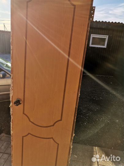 Дверь межкомнатная 600 с коробкой бу