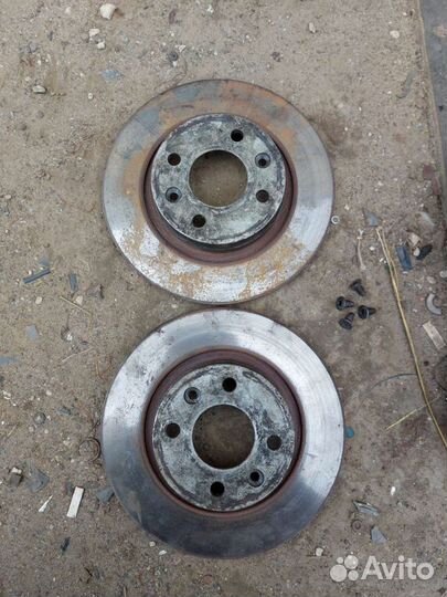 Тормозные диски, суппорт Рено Логан, Сандеро