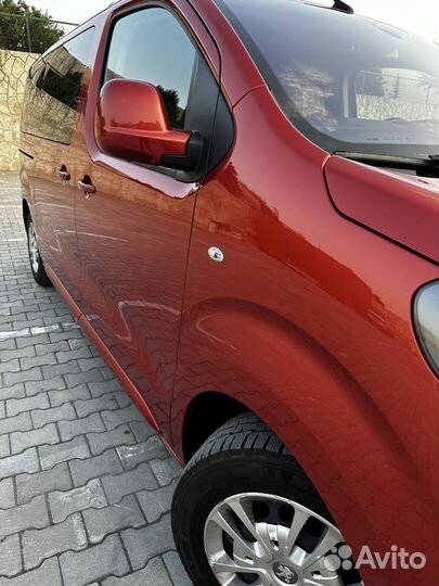 Peugeot Traveller, 2020