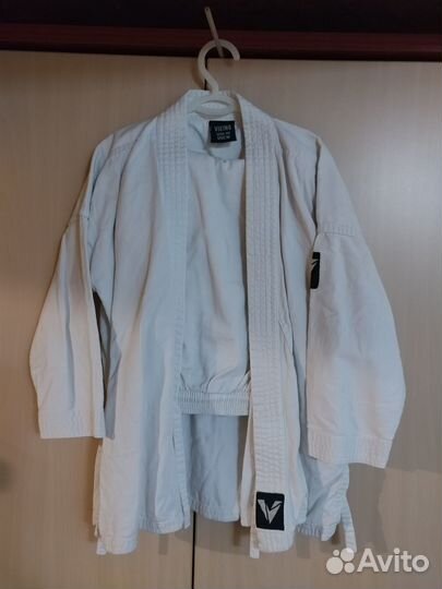 Кимоно для единоборств на рост 120 см