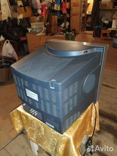 Телевизор Elenberg