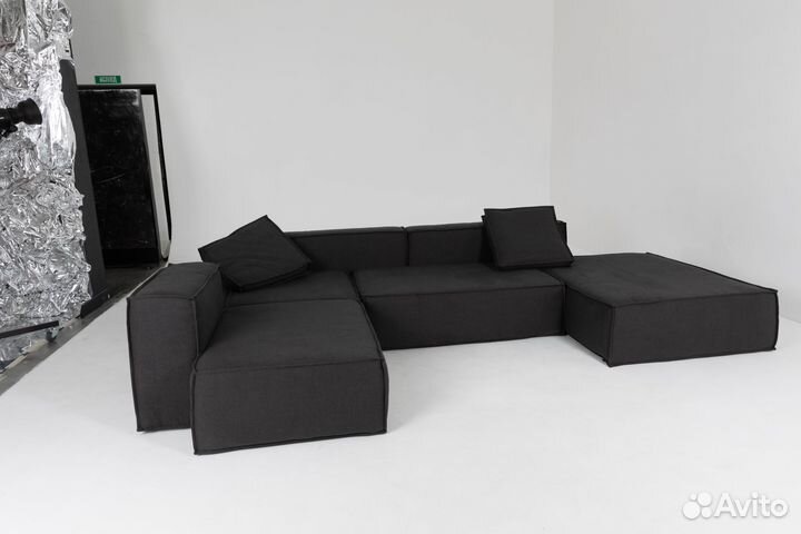 Диван со спальным местом 4400х1800 мм