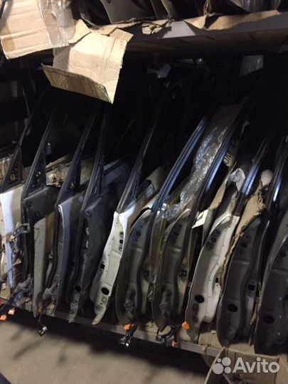 Двери передние toyota land cruiser 100