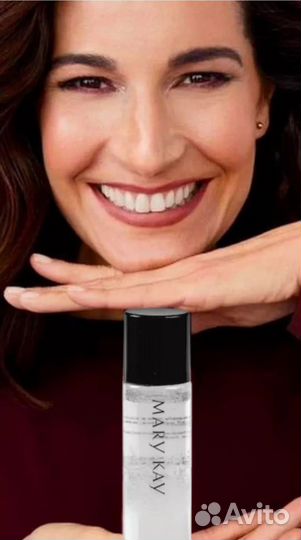 Средство для снятия макияжа обезжиренное Mary Kay