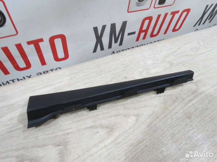 Накладка декоративная Porsche Macan