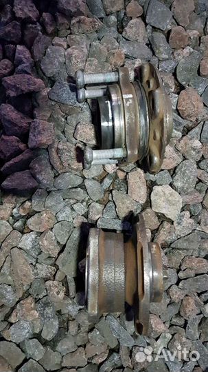 Мало б.у. ступица подшипник BMW F10 F02 F07 4WD