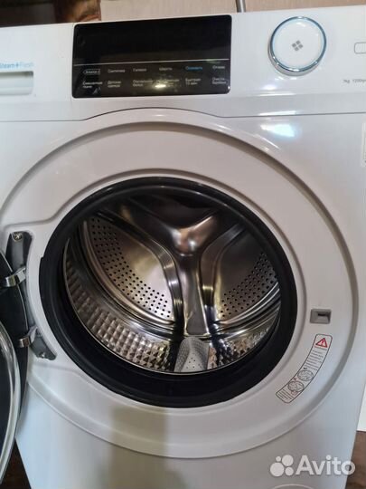 Стиральная машина Haier HW70-BP12969A