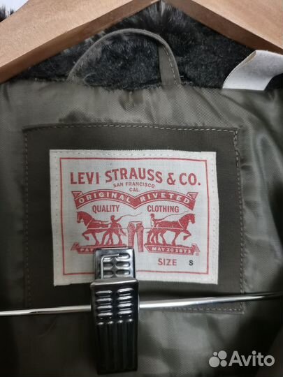 Парка levis xs