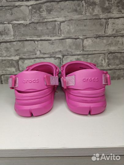 Crocs m4w6