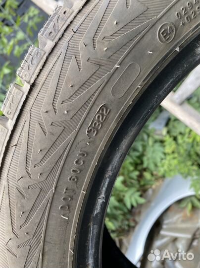 Nokian Tyres Hakkapeliitta 7 215/50 R17