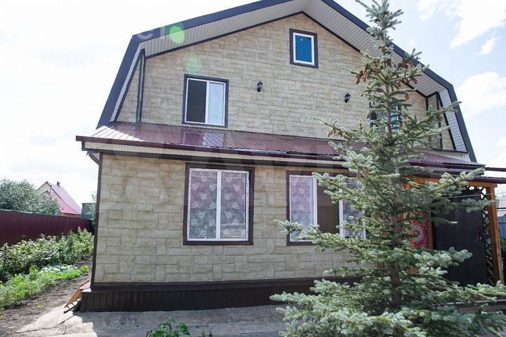 Таунхаус 105 м² на участке 4,2 сот.