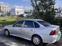 Opel Vectra 1.6 MT, 1999, 250 000 км, с пробегом, цена 125 000 руб.