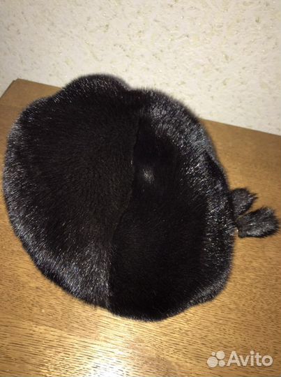 Женский норковый берет