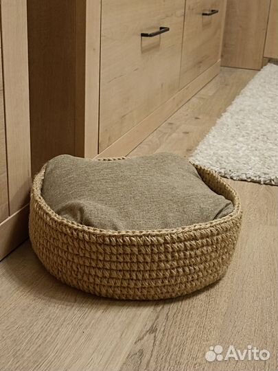 Лежанка из джута 