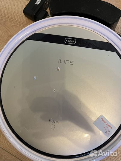 Робот пылесос ilife v 50