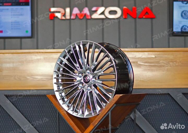 Литые диски R22 Toyota Corolla