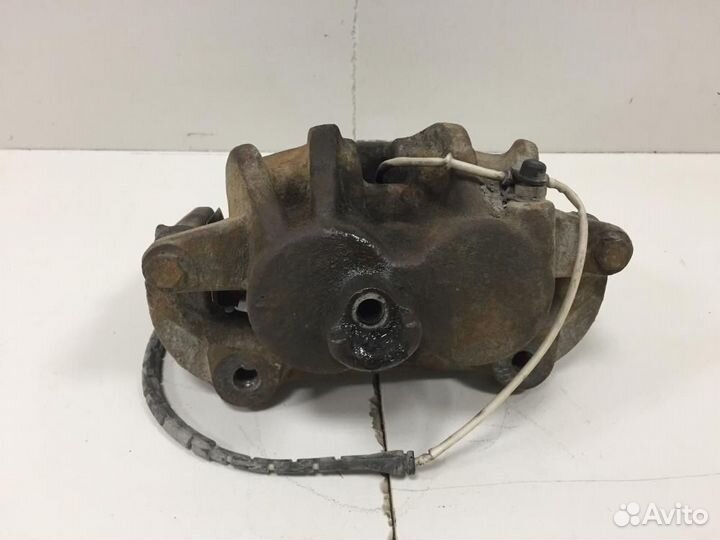 Суппорт передний левый Land Rover Range 3 LM 2002