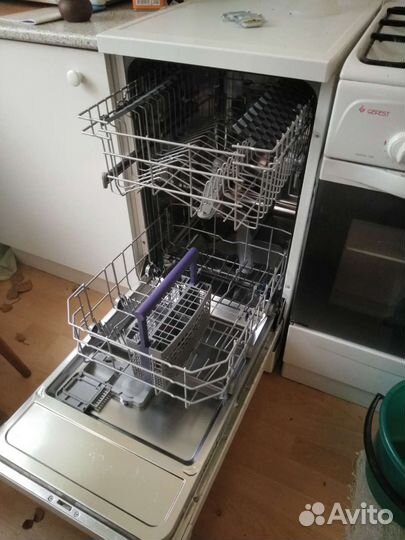 Посудомоечная машина Beko DFS 05012