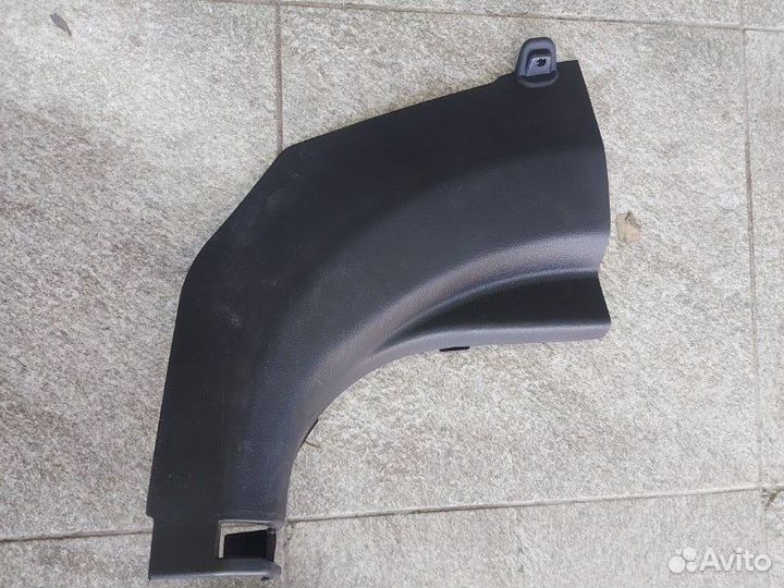 Накладка Hyundai Santa Fe TM G4KJ 2019