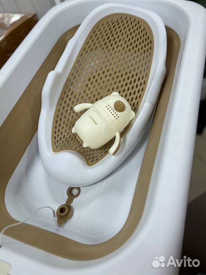 Складная ванночка с термометром и шезлонгом