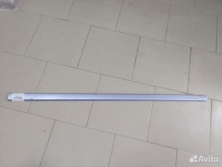 Молдинг на дверь Audi A4