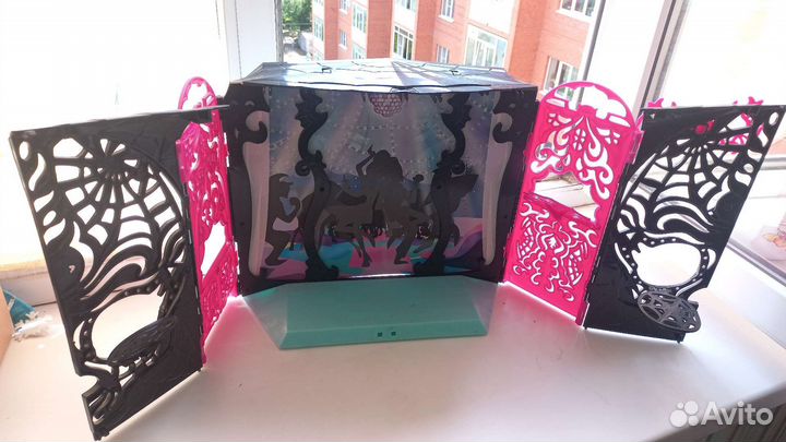 Клуб для вечеринок- monster high 13 желаний