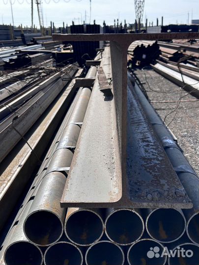 Балка металлическая