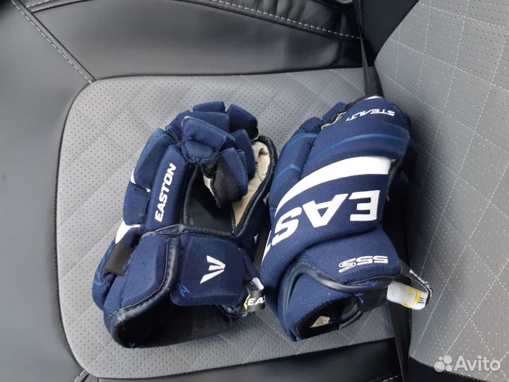 Краги хоккейные