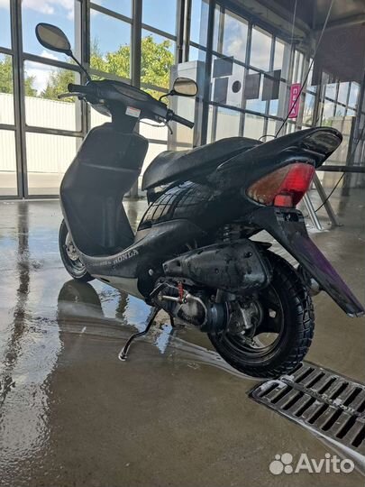Продаю Honda zx35