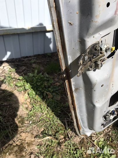 Nissan almera n15 крышка багажника