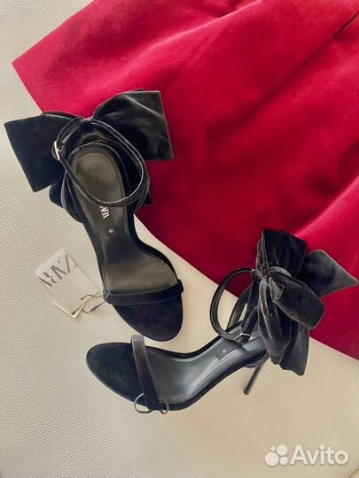 Босоножки Zara(40) в наличии