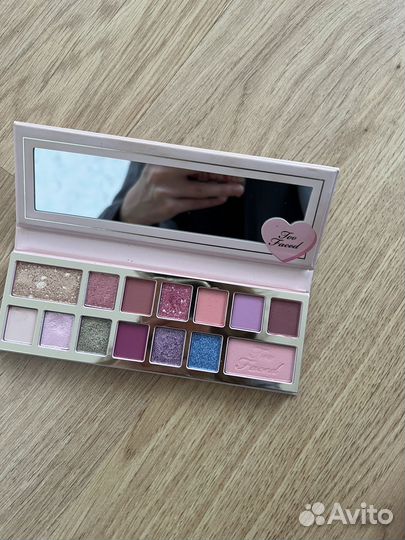 Палетка теней too faced Pinker times ahead