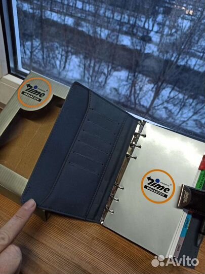 Книга для записей и ремонта машин